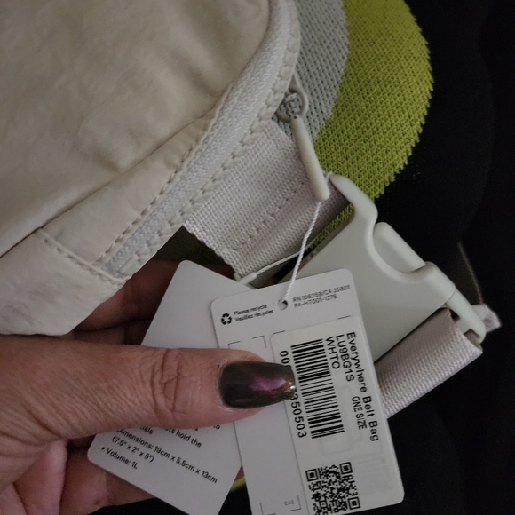 Luluelemon Brand NWT (2) - Picture 4 of 5